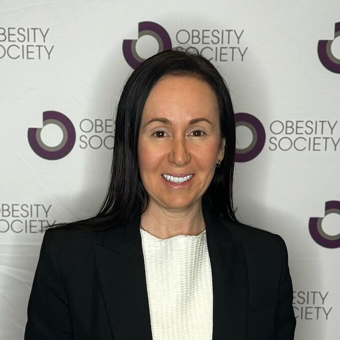 Dra. Claudia Loureiro